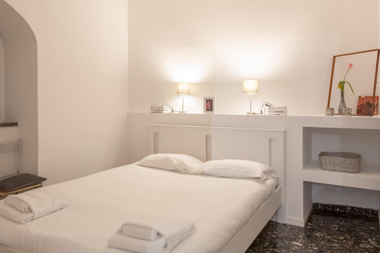 ミラノBnbutler - Vigevano, 13 - A Due Passi Dalla Darsenaアパートメント エクステリア 写真